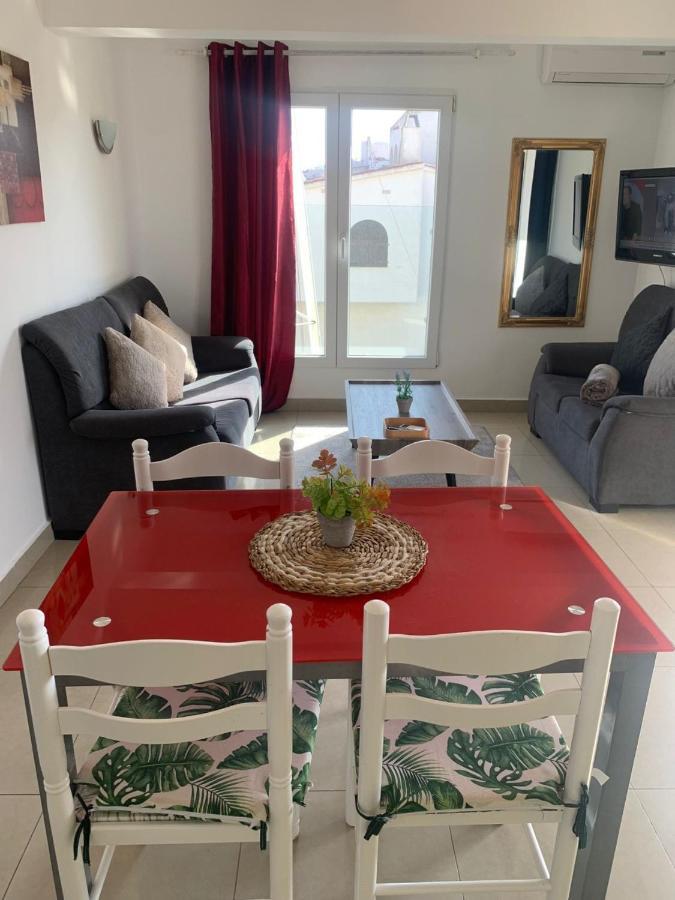 Waterside Apartment - Two Bedroom Empuriabrava Esterno foto