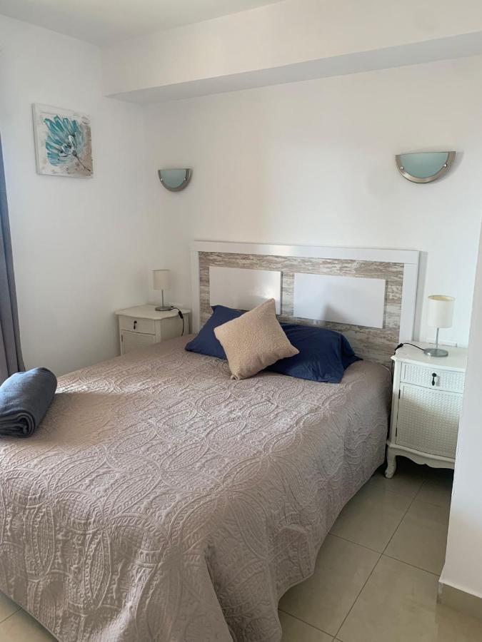Waterside Apartment - Two Bedroom Empuriabrava Esterno foto