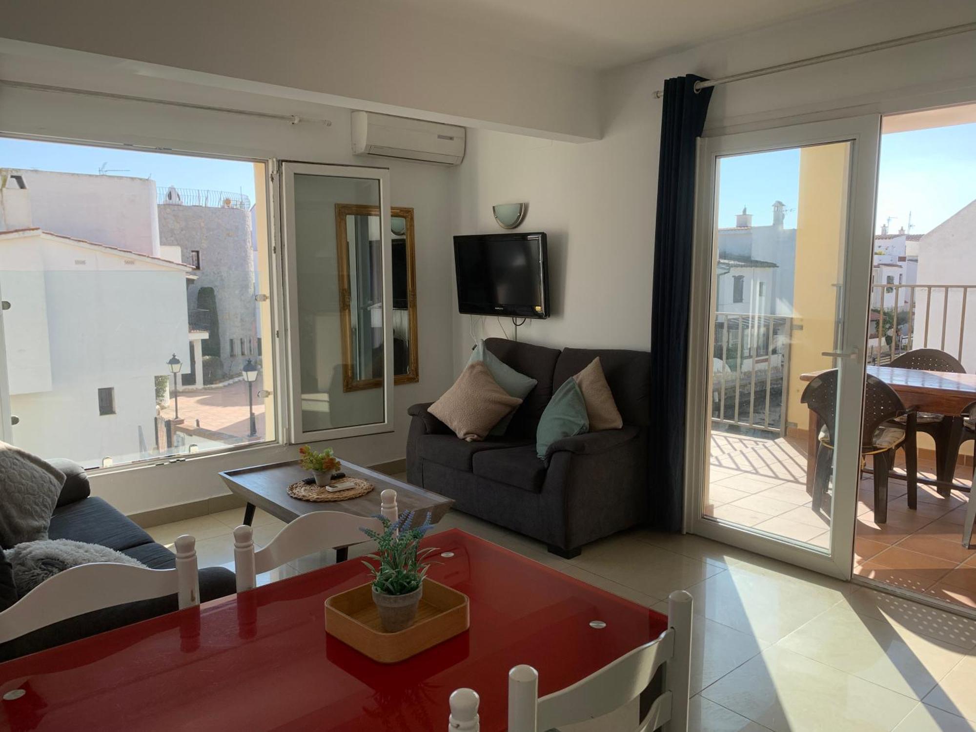 Waterside Apartment - Two Bedroom Empuriabrava Esterno foto