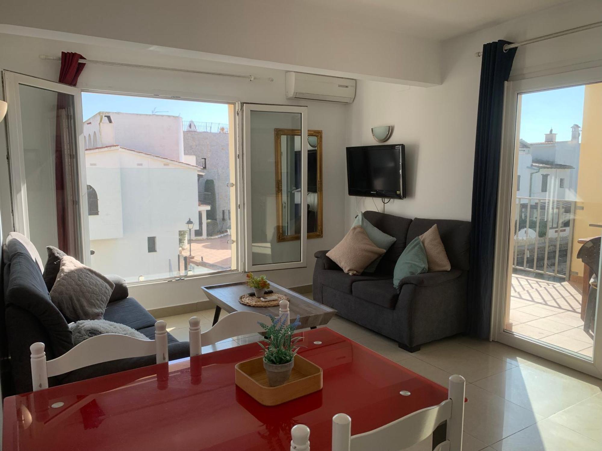 Waterside Apartment - Two Bedroom Empuriabrava Esterno foto