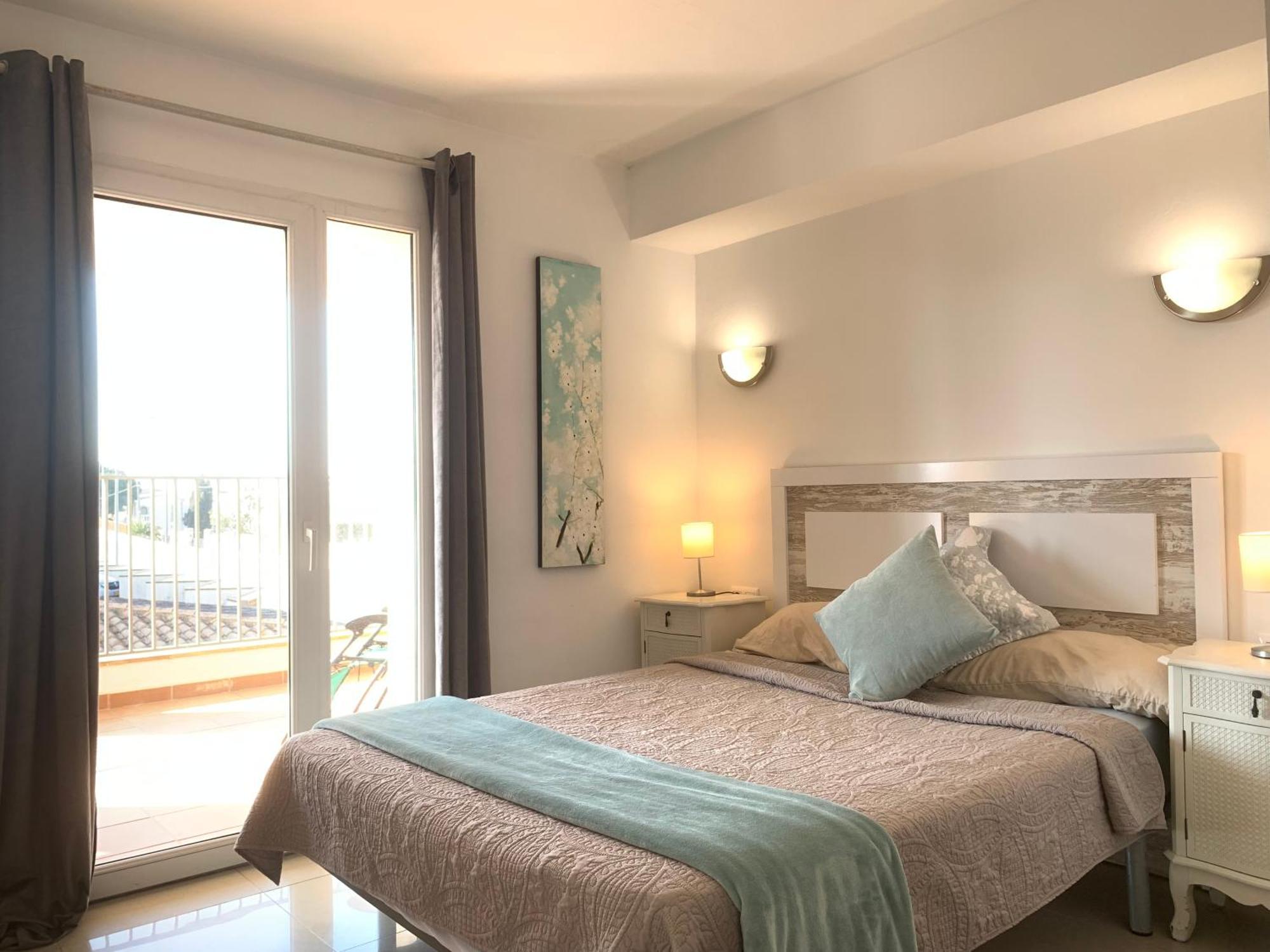 Waterside Apartment - Two Bedroom Empuriabrava Esterno foto