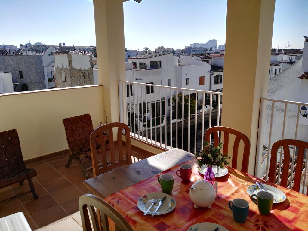 Waterside Apartment - Two Bedroom Empuriabrava Camera foto
