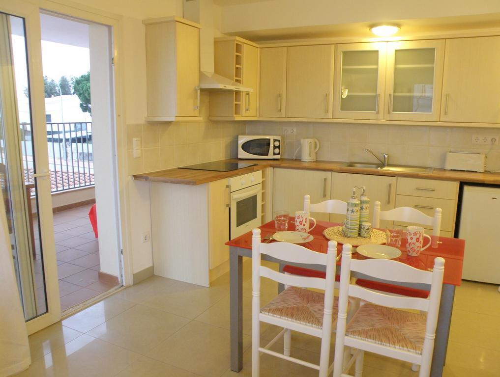Waterside Apartment - Two Bedroom Empuriabrava Camera foto
